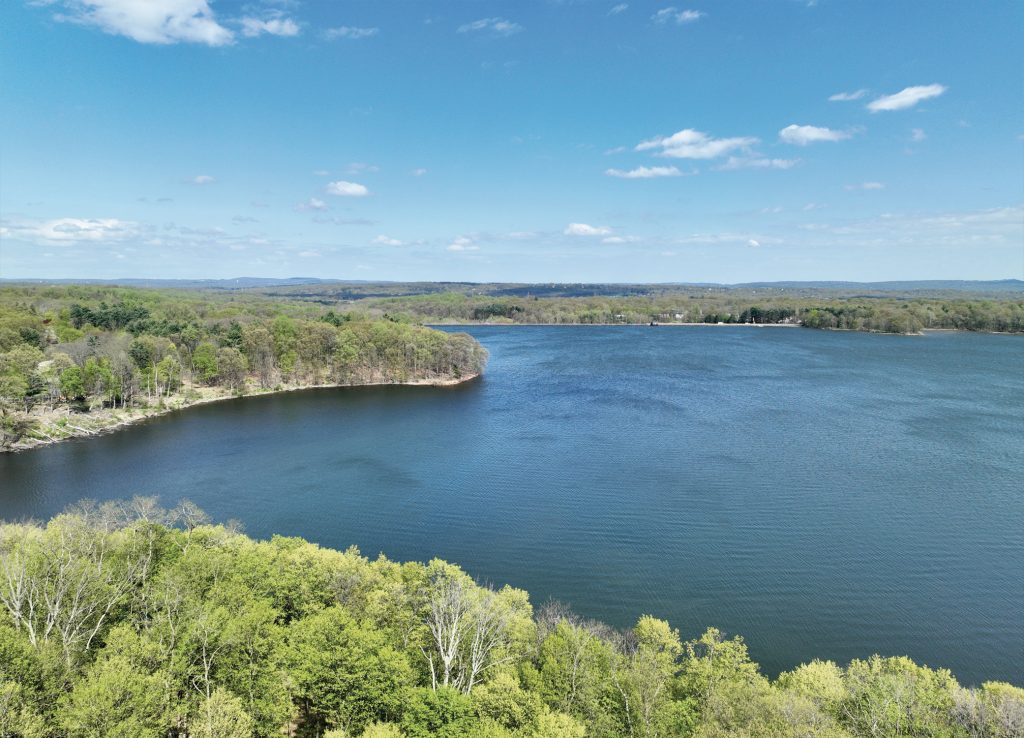 Bird's Eye View of the Boonton Reservoir, Boonton, NJ - boontonguide.com